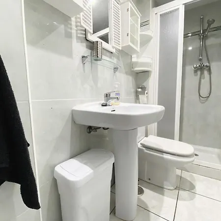 Apolo Iv Apartment